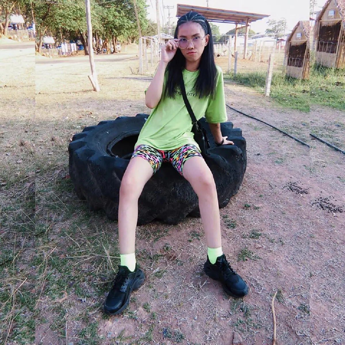 คุณโพสต์ภาพหนูน้อยตื่นเต้น ถ่ายรูปไปสมัครเรียน