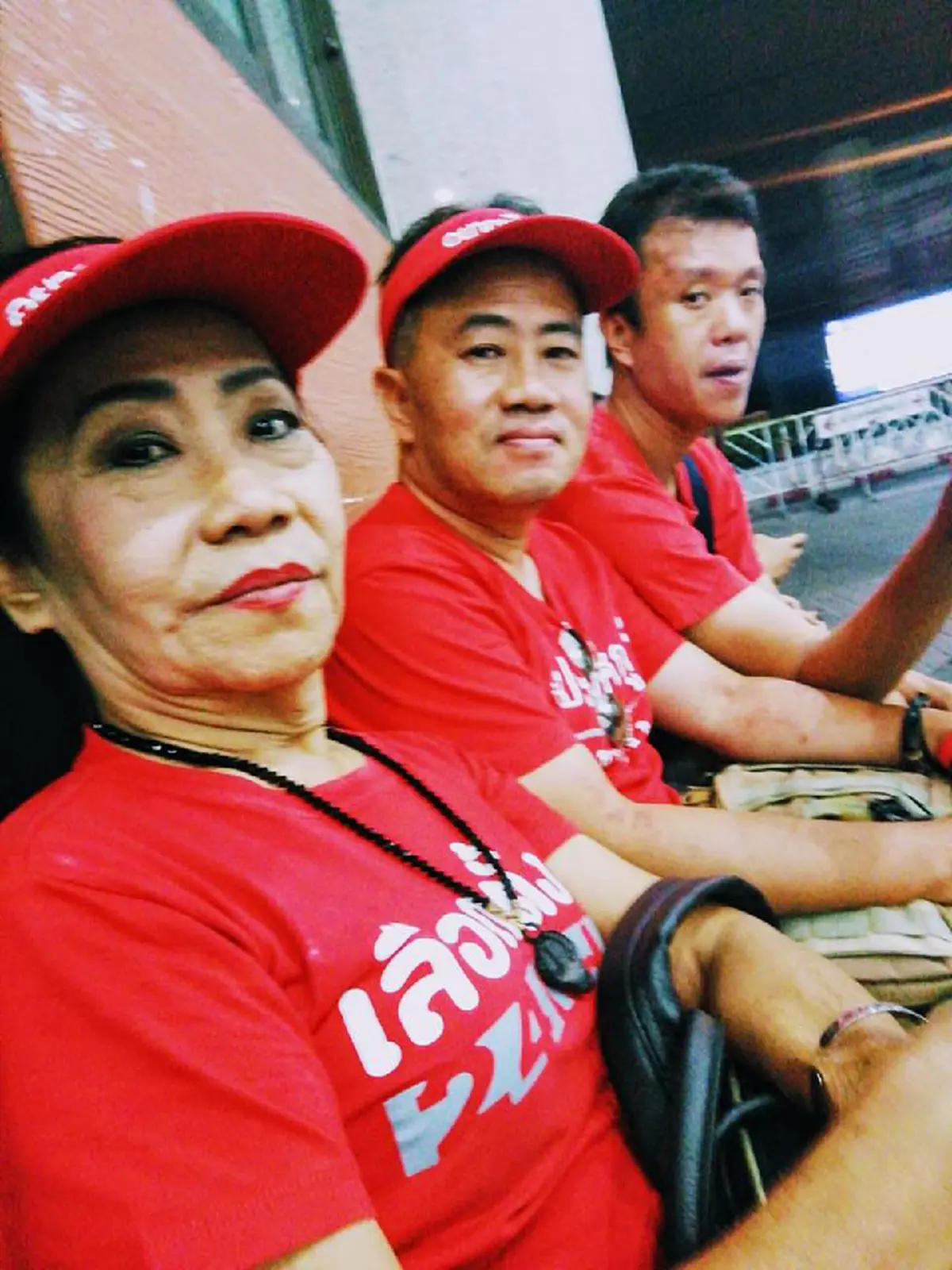 ถอดพฤติกรรมสองประสาน เอกชัย-ฟอร์ด ยามแกนนำคนอยากเลือกตั้งแตกทัพ ดื้อดึงดันทุรังไม่ลดต่อ...หรือจะพร้อมปะทะ
