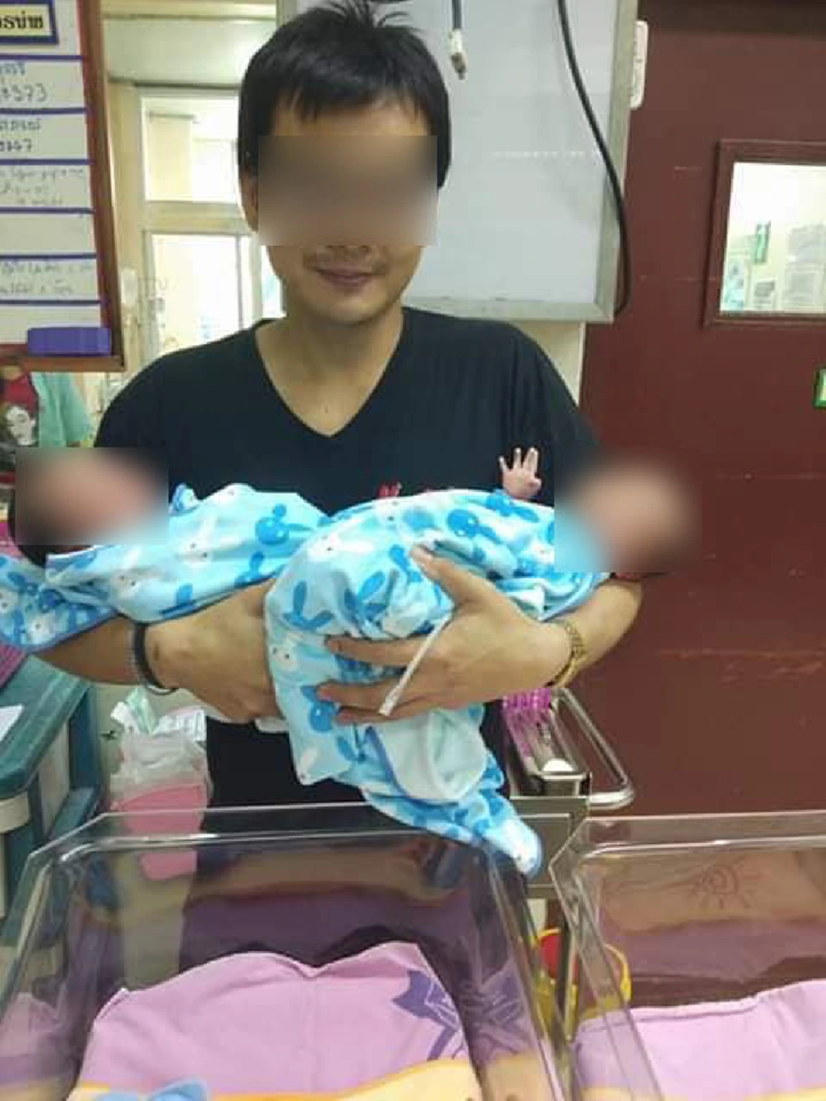 คุณแม่คลอดลูกแฝดแต่ต้องเสียชีวิตเพราะอาการแทรกซ้อน สุดช้ำแม่ลูกต้องจากกันตั้งแต่ยังไม่พบหน้า!