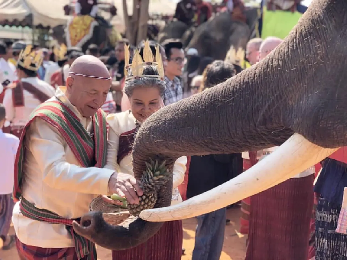 14กุมภา วาเลนไทน์ "ซัตเต" บนหลังช้าง แบบชาวกูย หนึ่งเดียวในโลก ที่สุรินทร์