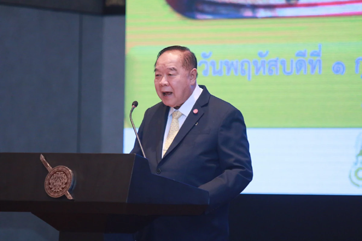 "บิ๊กป้อม"สั่งเดินหน้าล้างเครือข่ายค้ายาเสพติดและอาชญกรรมข้ามชาติทุกพื้นที่   ย้ำตำรวจต้องเป็นแม่งานหลัก
