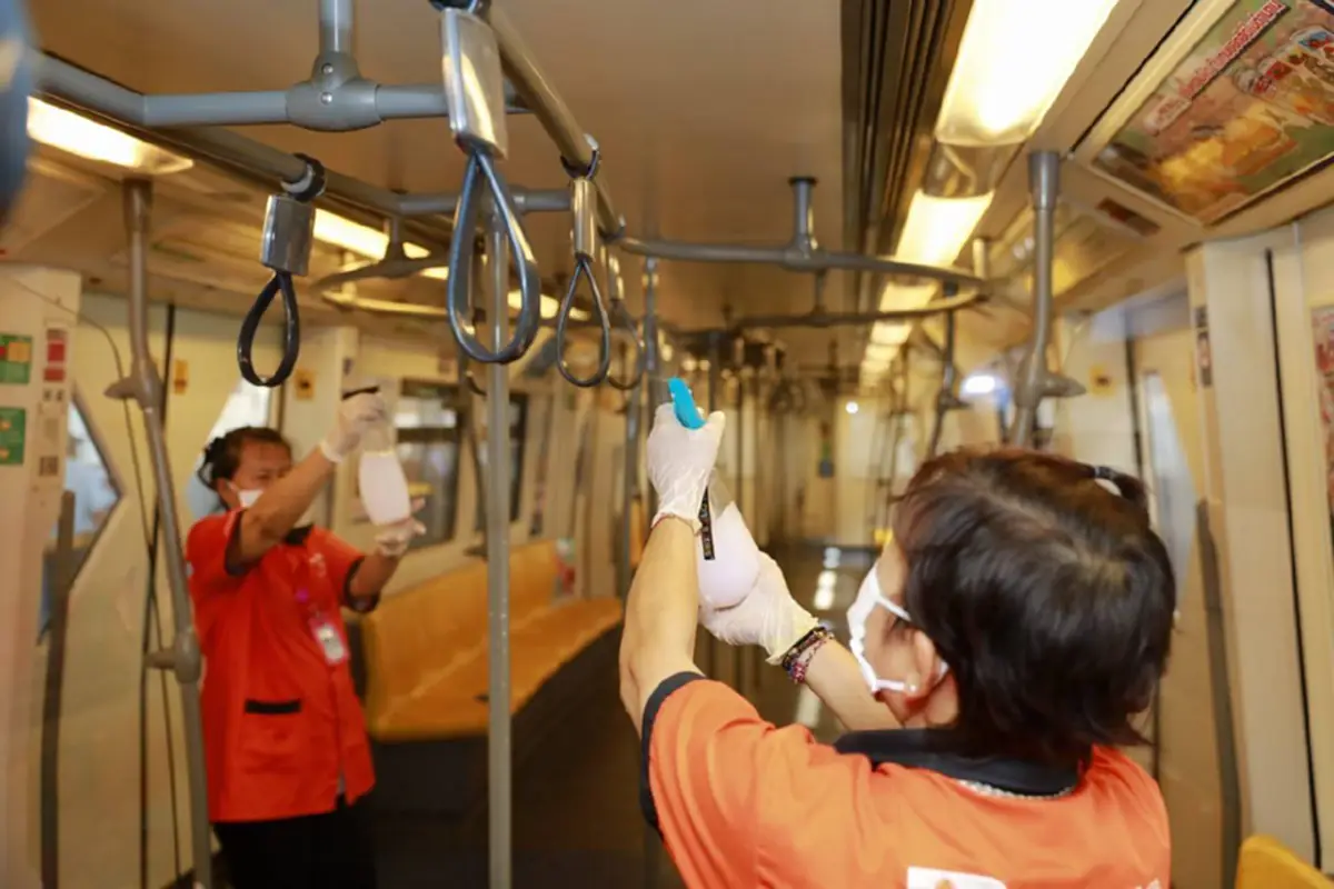 บีทีเอสยันผู้โดยสารมั่นใจใช้บริการรถไฟฟ้าบีทีเอสเฉลี่ย 8 แสนคน/วัน หลังเพิ่มมาตราการป้องกันเชื้อไวรัสโคโรนา