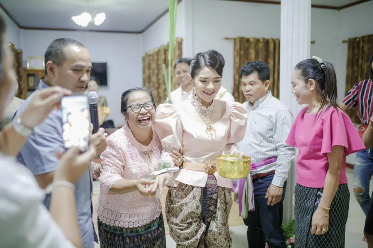 "ก้อง ห้วยไร่"จูงมือ"เบล ขนิษฐา" วิวาห์เงียบ 2 ปี ใช้งบแค่ 4,000 บาท