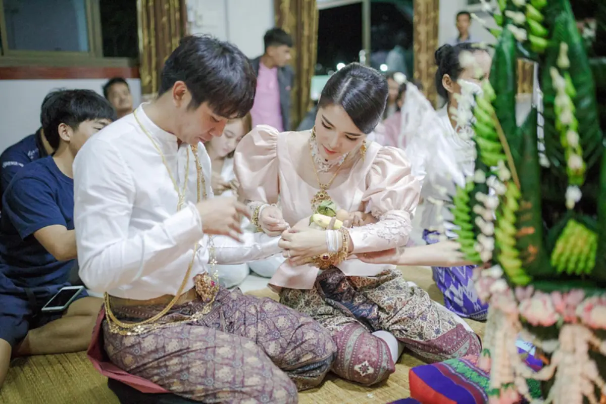 ก้อง กับ เบล