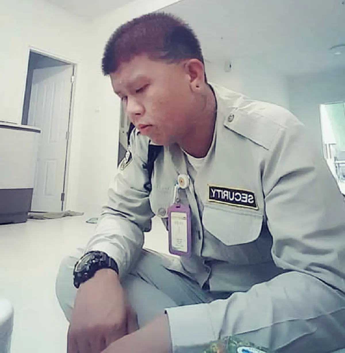 นับถือหัวใจ หนุ่มรปภ.โดนคนดูถูกสารพัด จนพลิกชีวิตมีบ้าน-รถ