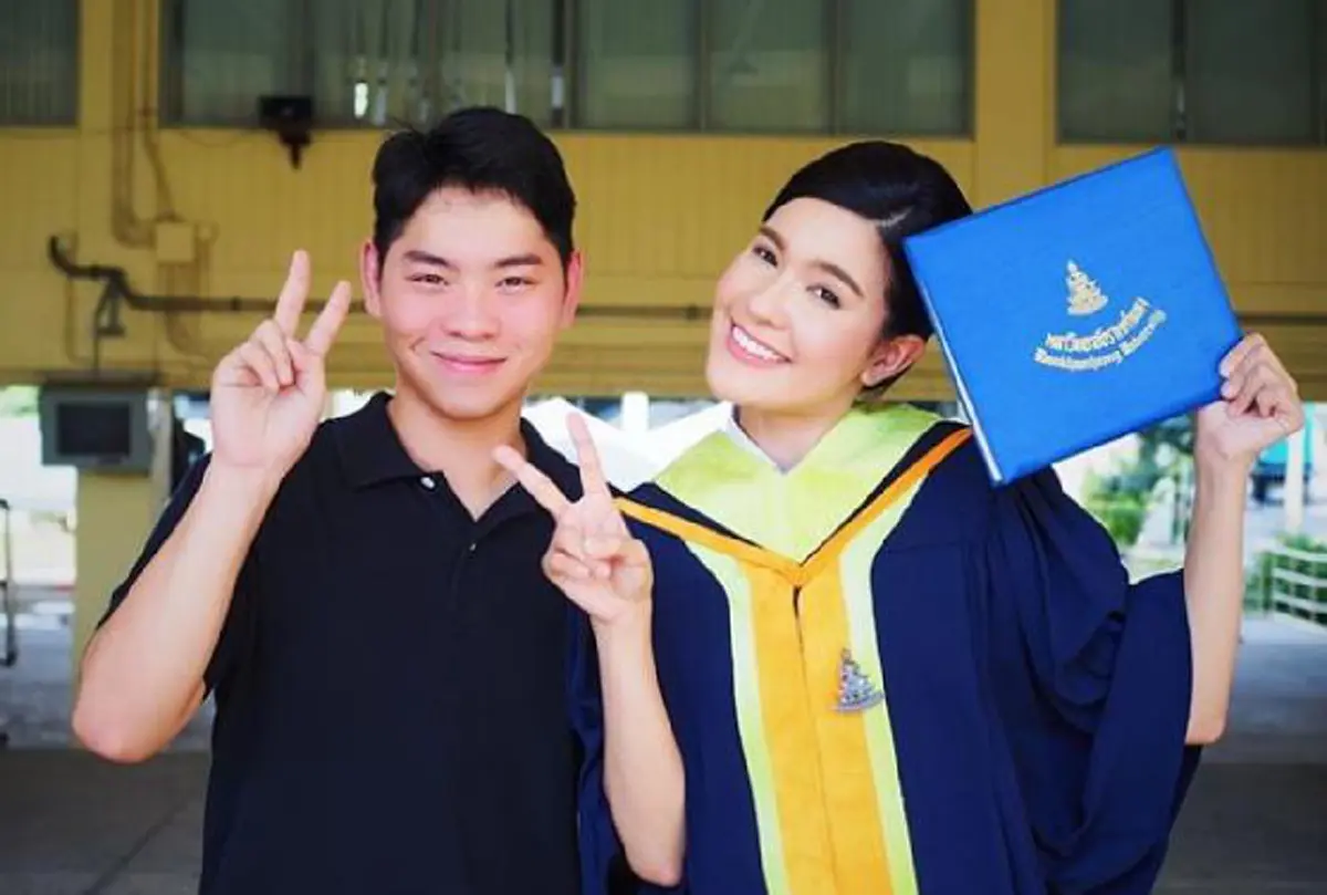 เปาวลี เล่าทั้งน้ำตา เส้นทางรัก เอิร์ธ 8 ปี เหมือนฝัน เพราะเราเป็นแค่สาวบ้านนอก(คลิป)