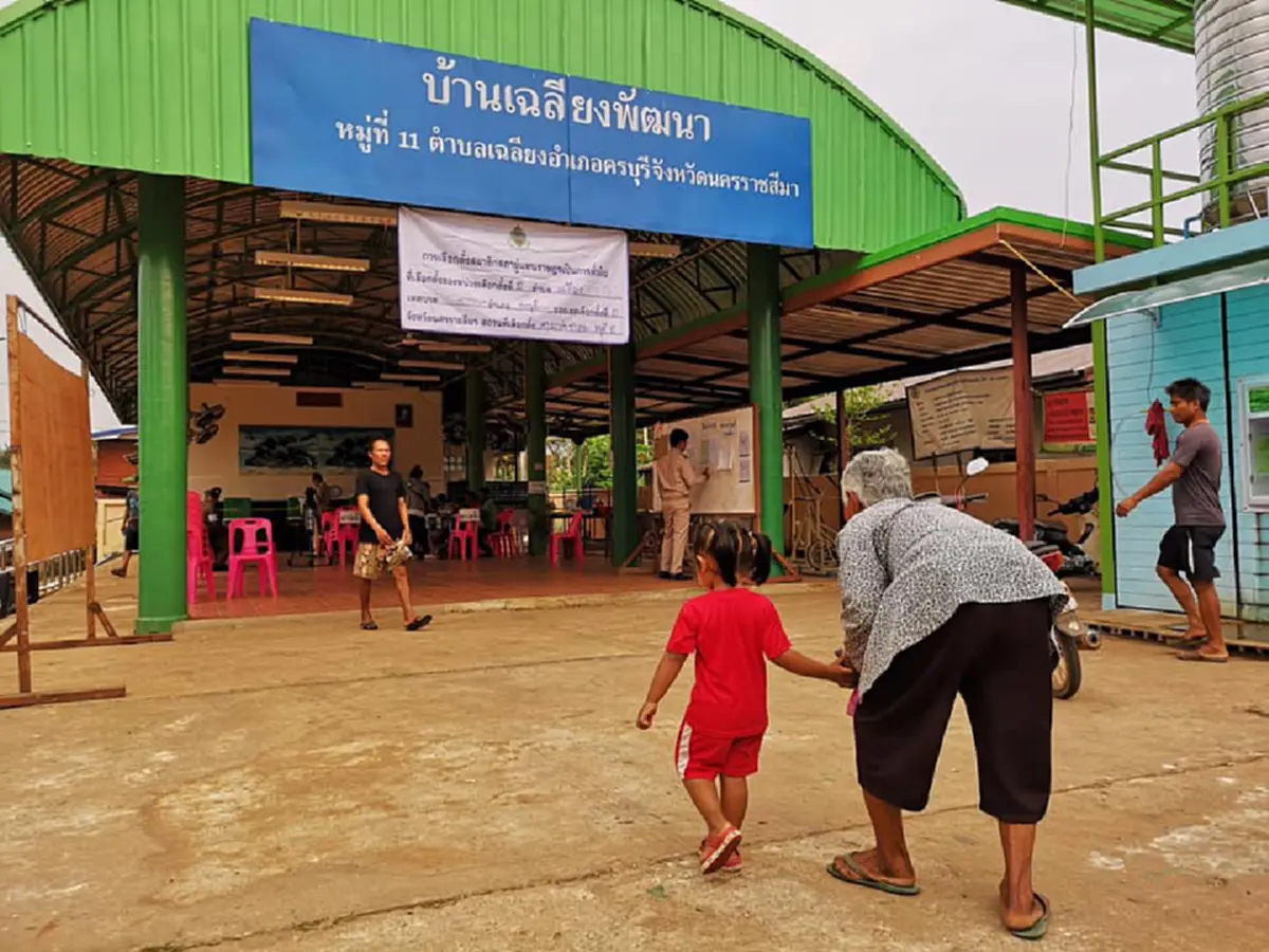 รวมภาพน่ารักประทับใจ \"เลือกตั้ง 62\" คนไทยหัวใจประชาธิปไตย (ภาพ)