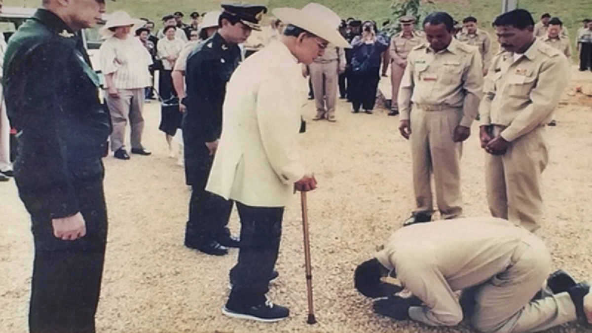 พระราชปณิธานยิ่งใหญ่!! ในหลวง ร.๙ เสด็จพระราชดำเนินทรงเปิด "โครงการชั่งหัวมัน ตามพระราชดำริ" เผย..ที่มาชื่อโครงการพระราชทาน #วันนี้ในอดีต