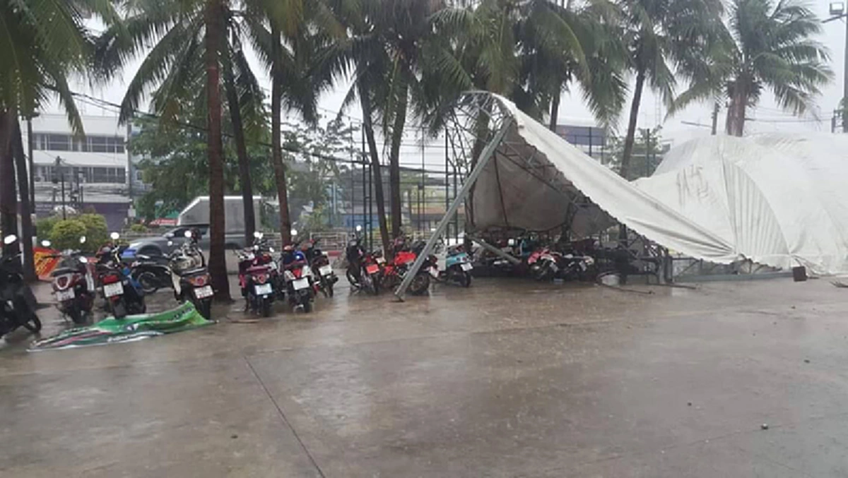 พายุฝน-ลมแรงพัดถล่ม จ.ชลบุรี จนประชาชนได้รับความเดือดร้อน