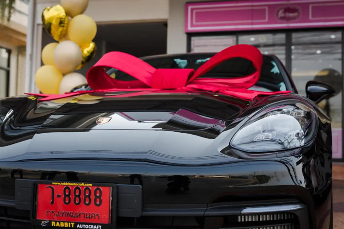 ชีวิตคู่  ขายไก่ทอด ฝ่าคำดูถูก จนสู้สำเร็จจับเงินล้าน