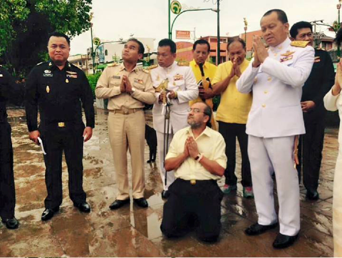 ประทับใจเศรษฐีจิมมี่ ซับเหงื่อ สุริยะใส พร้อมอวยพรคาราวานเดินคารวะแผ่นดิน เปิดประวัติ \"คนดีศรีเมืองนคร\"