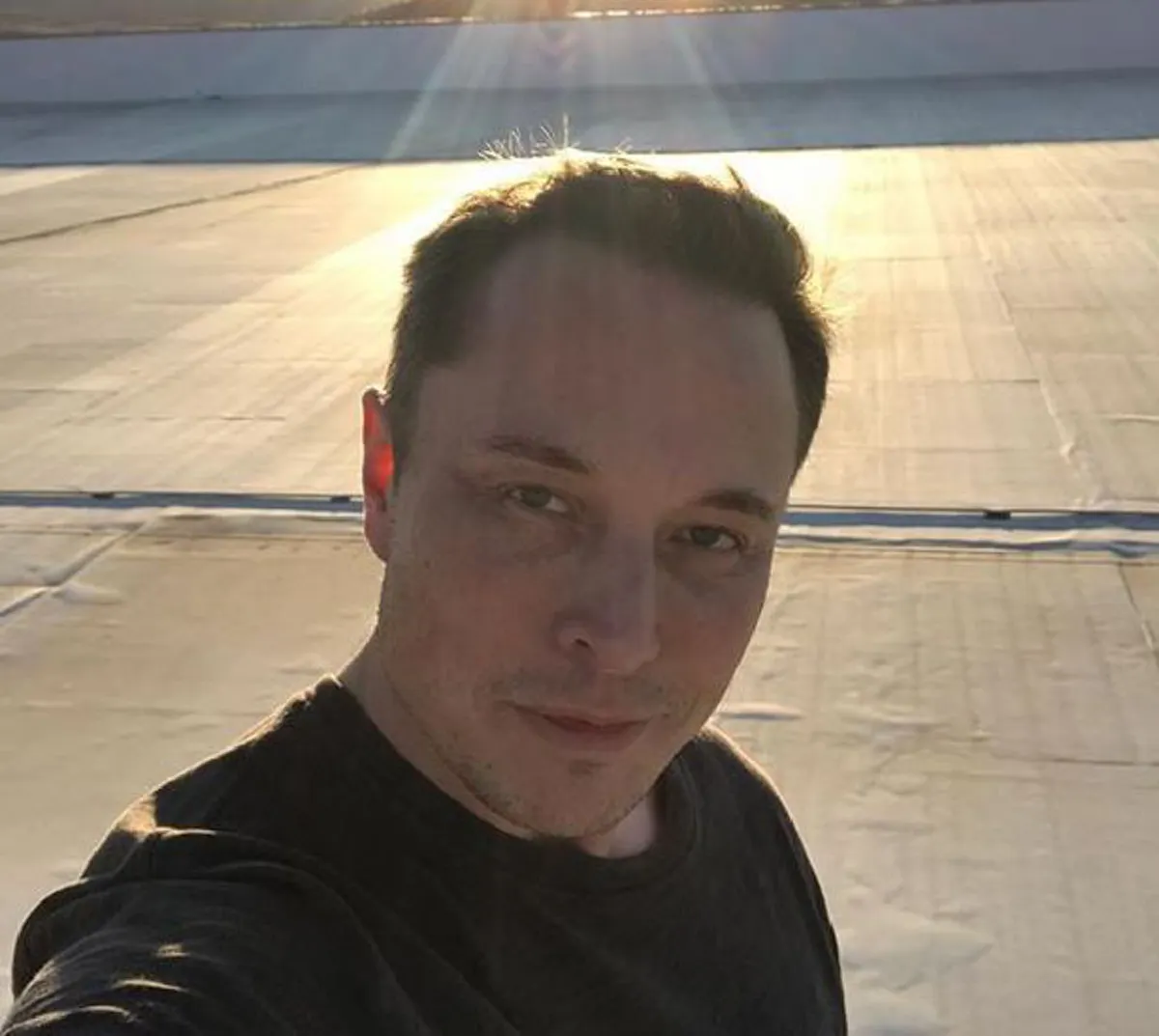 เปิดคลิปจาก \"Elon Musk\"  เจ้าตัวโพสต์เอง!! ดำน้ำเข้าถ้ำหลวง เผยบรรยากาศจากโถง3! (มีคลิป)