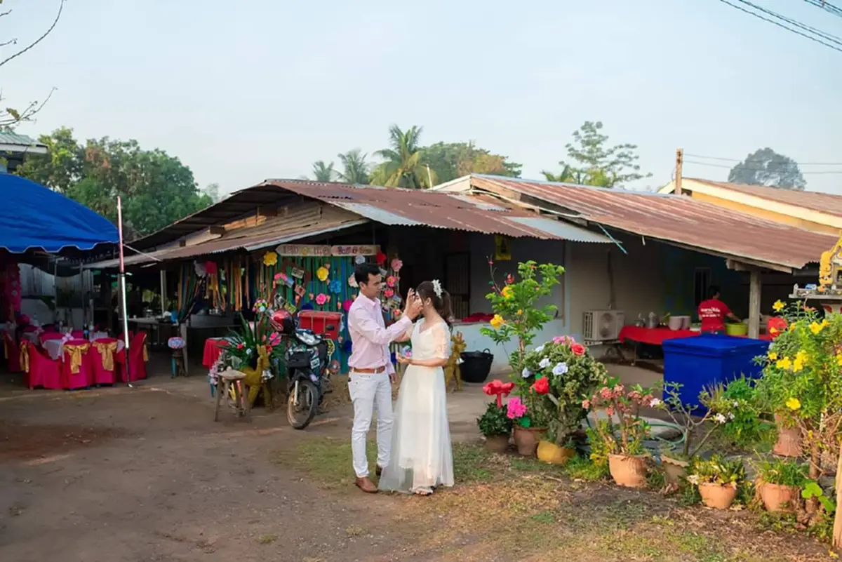 ตั้งแต่วันแรกที่พบกัน...คำมั่นสัญญาที่เคยให้ไว้ ยังคงรักษามันไว้เสมอ