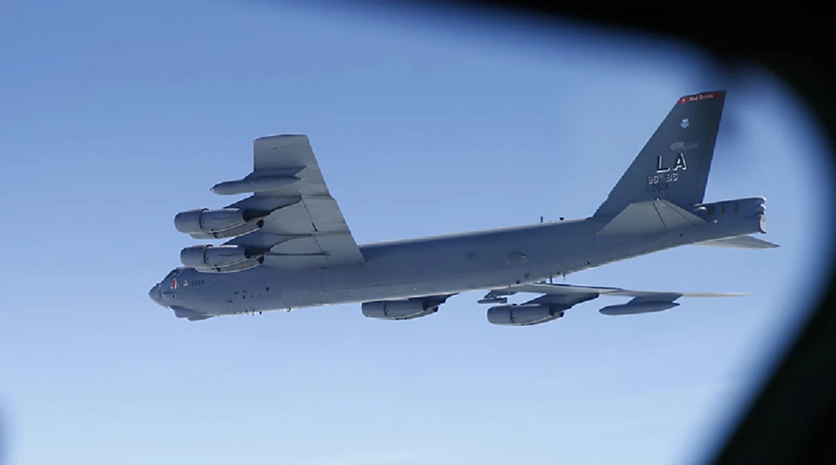 สหรัฐฯไปทำอะไรแถวนั้น?? เครื่องบินรบ Sukhoi-27 ของรัสเซีย ขึ้นสกัดสกัด เครื่องบินทิ้งระเบิด B-52  ของสหรัฐฯเหนือทะเลบอลติก