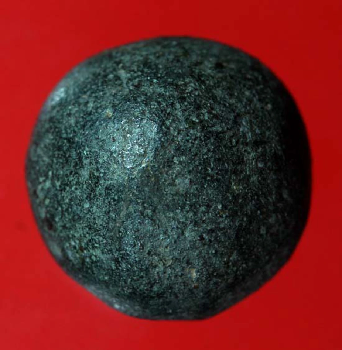 อีกหนึ่งอาจารย์เสด็จเตี่ย "หลวงพ่อพริ้ง" เสกผ้ายันต์ในโบสถ์กระพือเป็นคลื่นอย่างอัศจรรย์ "ลูกอมดำ"คงกระพัน แม้เกจิดังๆยังต้องนับถือ!!