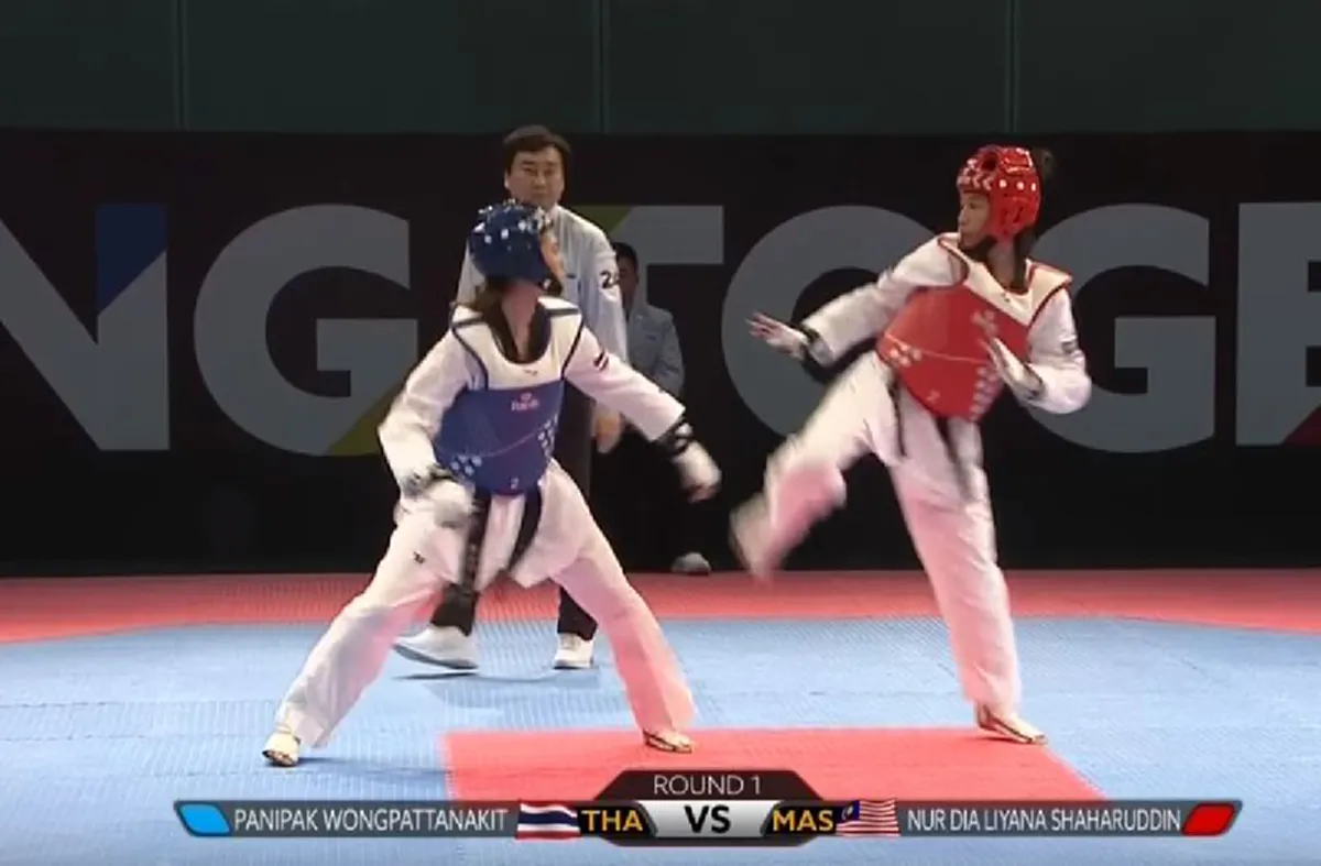 หัวใจนักสู้!! หลายคนอาจยังไม่รู้??..เทนนิส พาณิภัค..ฝืนสู้อาการเจ็บเอ็นเข่าขาด!! ไล่เตะ มาเลย์ ไม่ยั้ง..สร้างสถิติระดับโลก..3เเชมป์ใน1เดือน