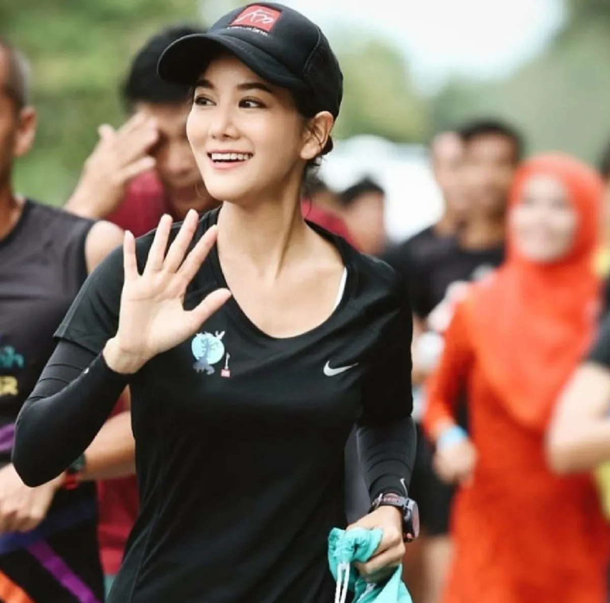 #โซเชียลด่ายับ!! นักแสดงสาว “ก้อย รัชวิน” ถูกเพจดังแซวแรง หลังทำตัวไม่เหมาะสม ลั่นเตือนอย่าทำอีก !!