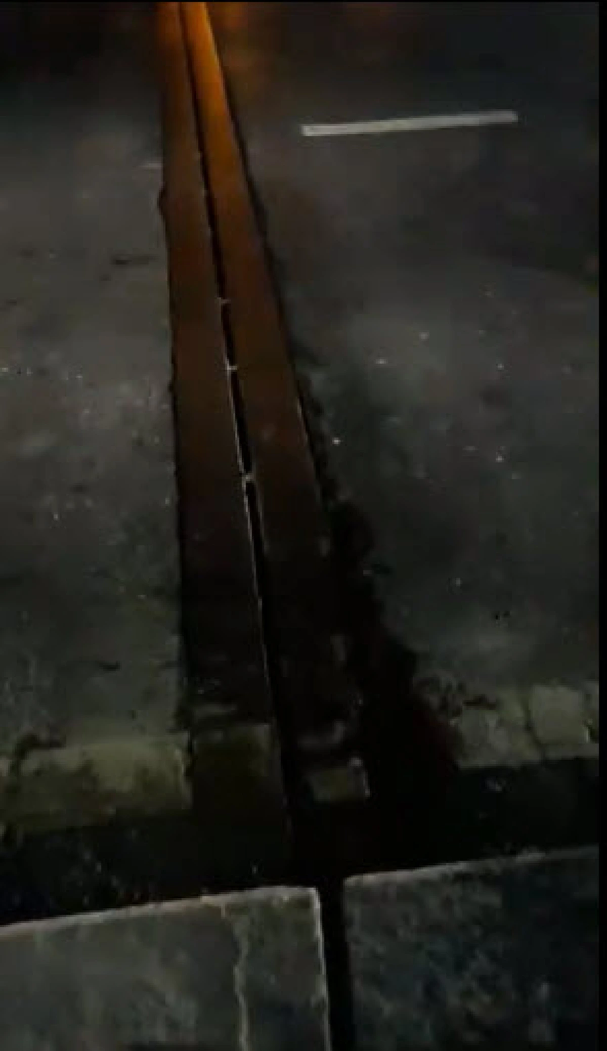 หรือไม่มีงบ บอกได้!! ขับรถขึ้นสะพานพระปิ่นเกล้าเจอเสียงดังอย่าตกใจ หนุ่มอัดคลิปแฉปชช.เดือดร้อนแจ้งเรื่อง 2 เดือนเงียบหายแย่ขนาดไหนฟังเอง