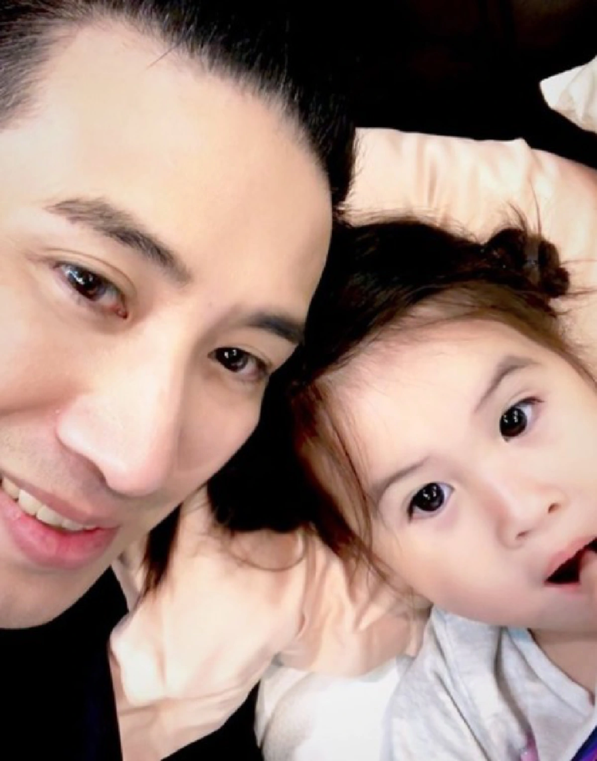 ไว้หนวดรอ!!!  "หนุ่ม กรรชัย " เผยรูป"น้องมายู" ถ่ายปกนิตยสารครั้งเเรก ตากลมโต ออร่าความสวยมาเต็มมากกก!