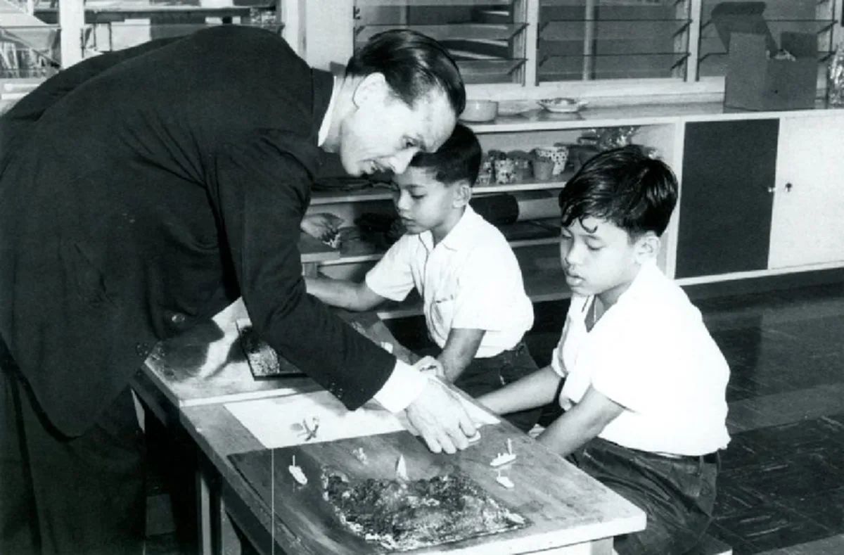 พระราชประวัติ ในหลวงรัชกาลที่ ๑๐ สมเด็จพระเจ้าอยู่หัวมหาวชิราลงกรณ บดินทรเทพยวรางกูร  #ขอพระองค์ทรงพระเจริญ