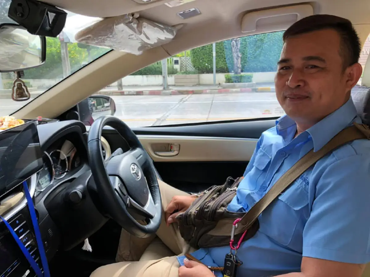 สาวเล่าความประทับใจ หลังทำกระเป๋าเงินหาย ได้แท็กซี่น้ำใจงามช่วยเก็บไว้ให้