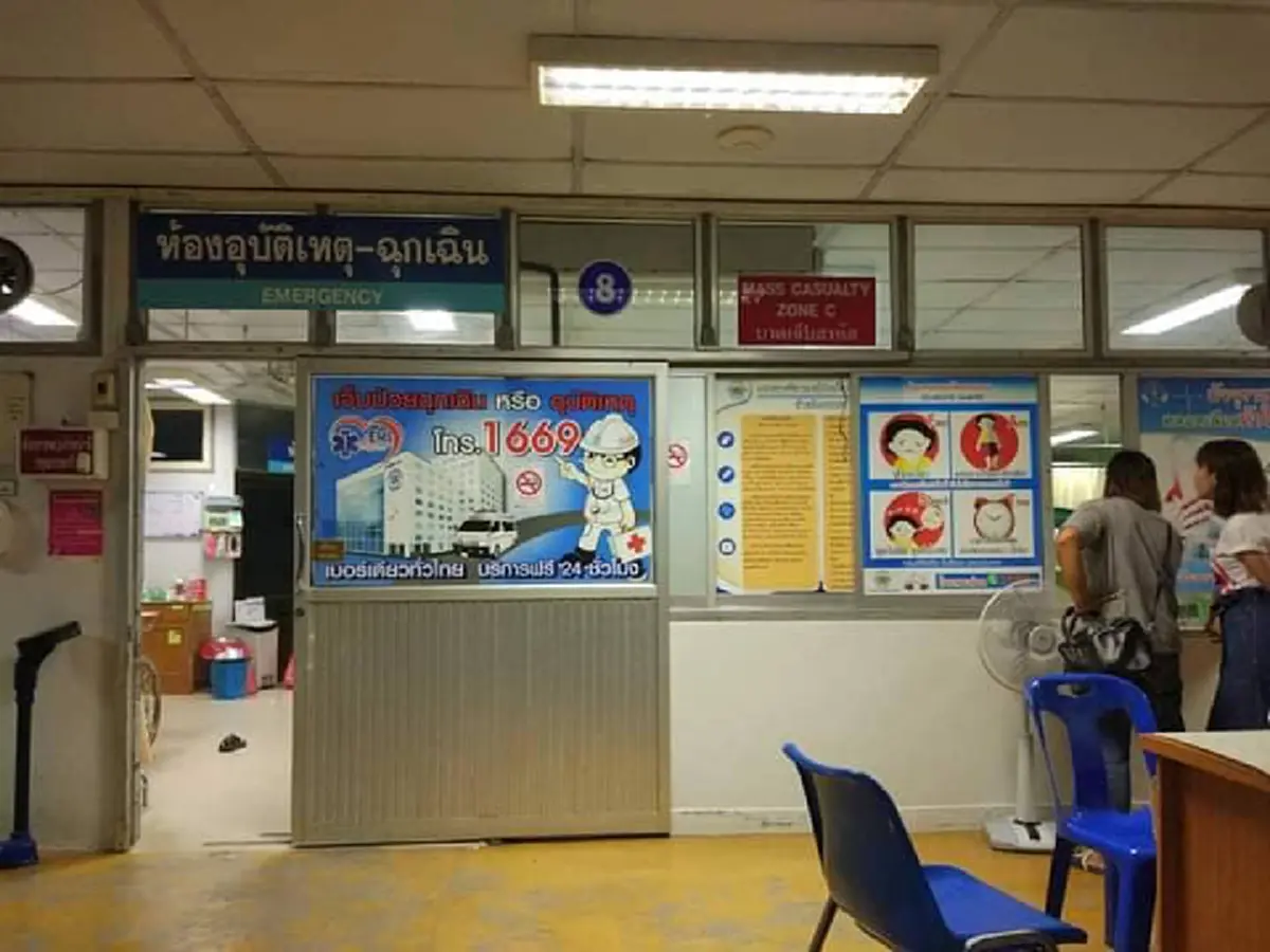ทะเบียนรถรีเฟอร์ สาวท้องแก่สุดกลั้น คลอดกระทันหันก่อนส่งโรงพยาบาล