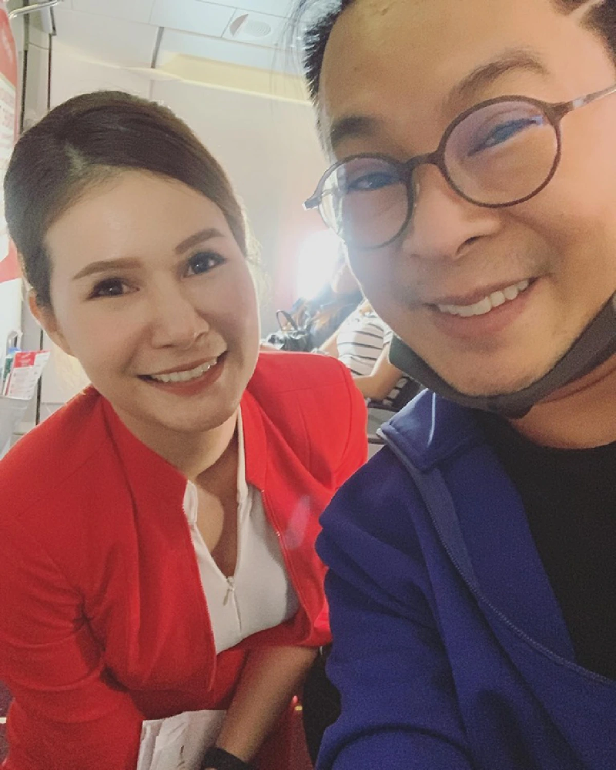 ไก่ สมพล เล่าประสบการณ์ระทึก ถูกขโมยกระเป๋า กับความช่วยเหลือของแอร์-สจ๊วต บนเครื่องบิน