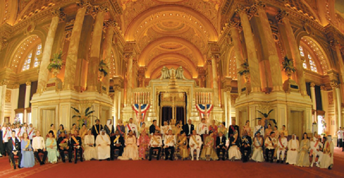 ชาวไทยควรรู้ !!! เหตุใดประเทศจีนจึงเรียก พระนามของ รัชกาลที่ 9 ว่า "เจิ้งกู้" !!! มีที่มาอย่างไร !?!
