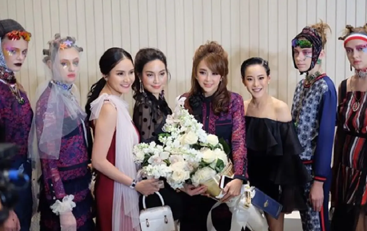 "เป้ย ปานวาด" โพสต์ไอจีขอบคุณ "ป๊อบ นิธิ" ให้กำลังใจทำธุรกิจใหม่ แคปชั่นสุดท้ายแซ่บ "สามีของเป้ยคนเดียว"