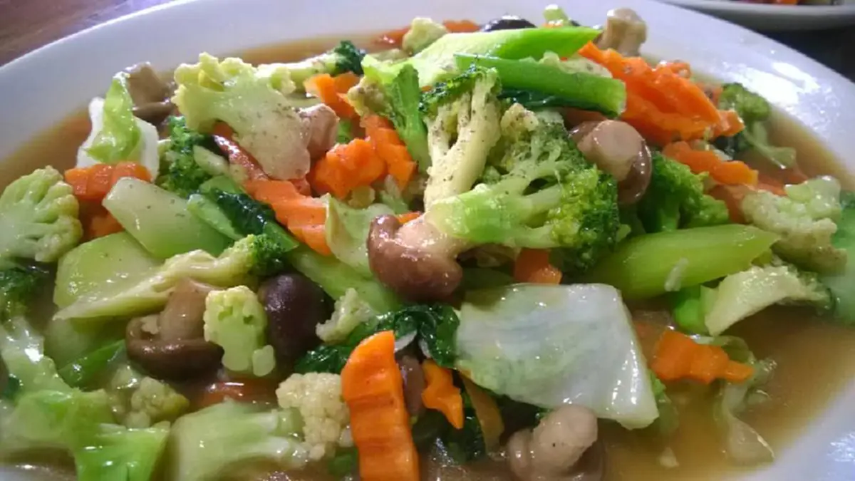 เตือนอันตราย วิธีผัดผักเสี่ยงเกิดมะเร็ง