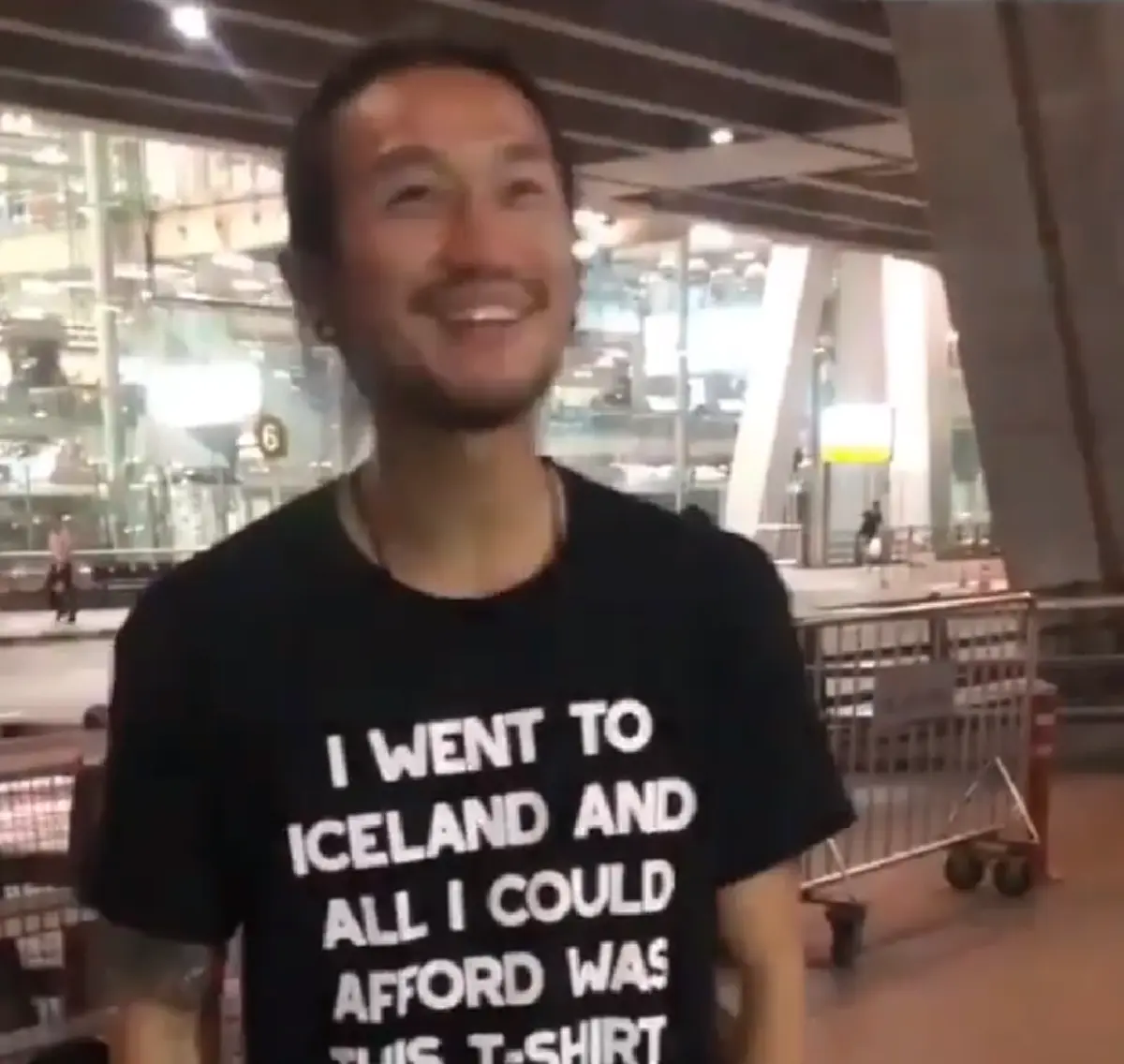 จะเกิดอะไรขึ้น เมื่อสาวกทีมสเปอร์สอย่าง "พี่ตูน" โดนท้าทำท่าฮิต"อัลลี่ชาเลนจ์"