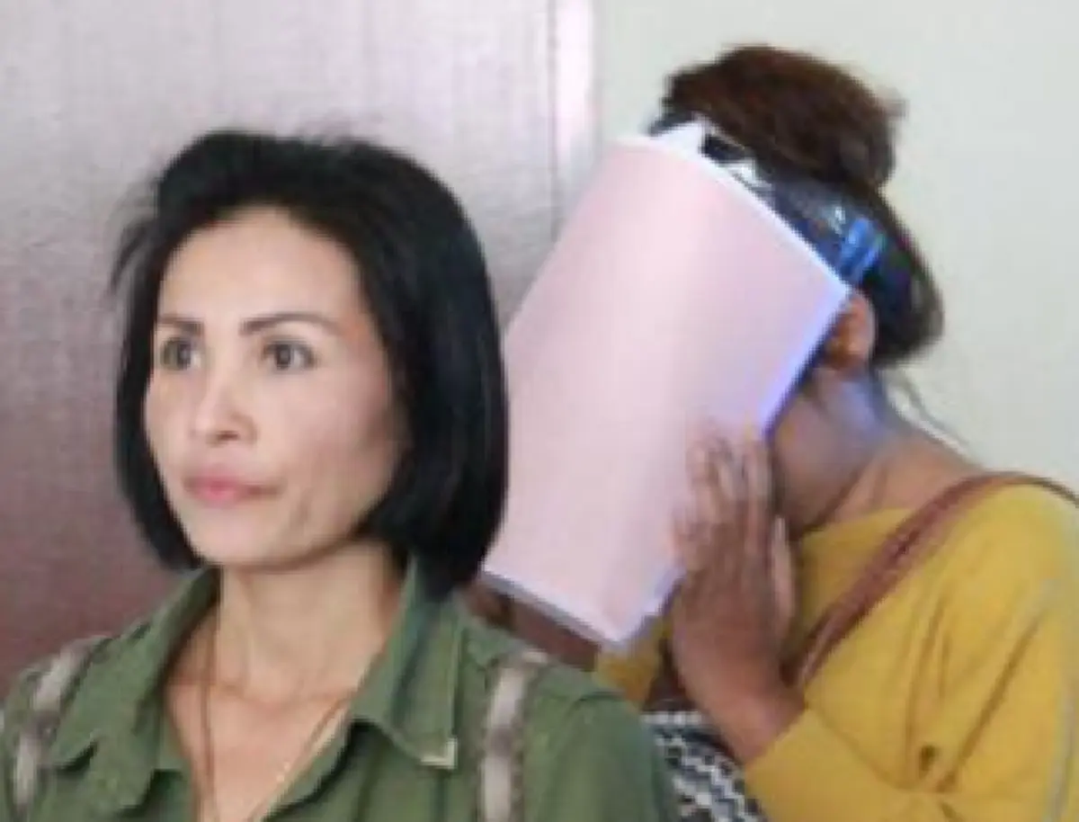 ชะตาบาปดูโอ้ขี้โกง! ศาลไม่ให้ประกัน "อิ๋ว" ติดคดียาเสพติด "ป้าง" ขอนอนคุกด้วย "อัจฉริยะ" ลั่นล้างบาง"แก๊งขาวกล่อง"อดีตทหารเรือ-แม่ชีโดนแน่