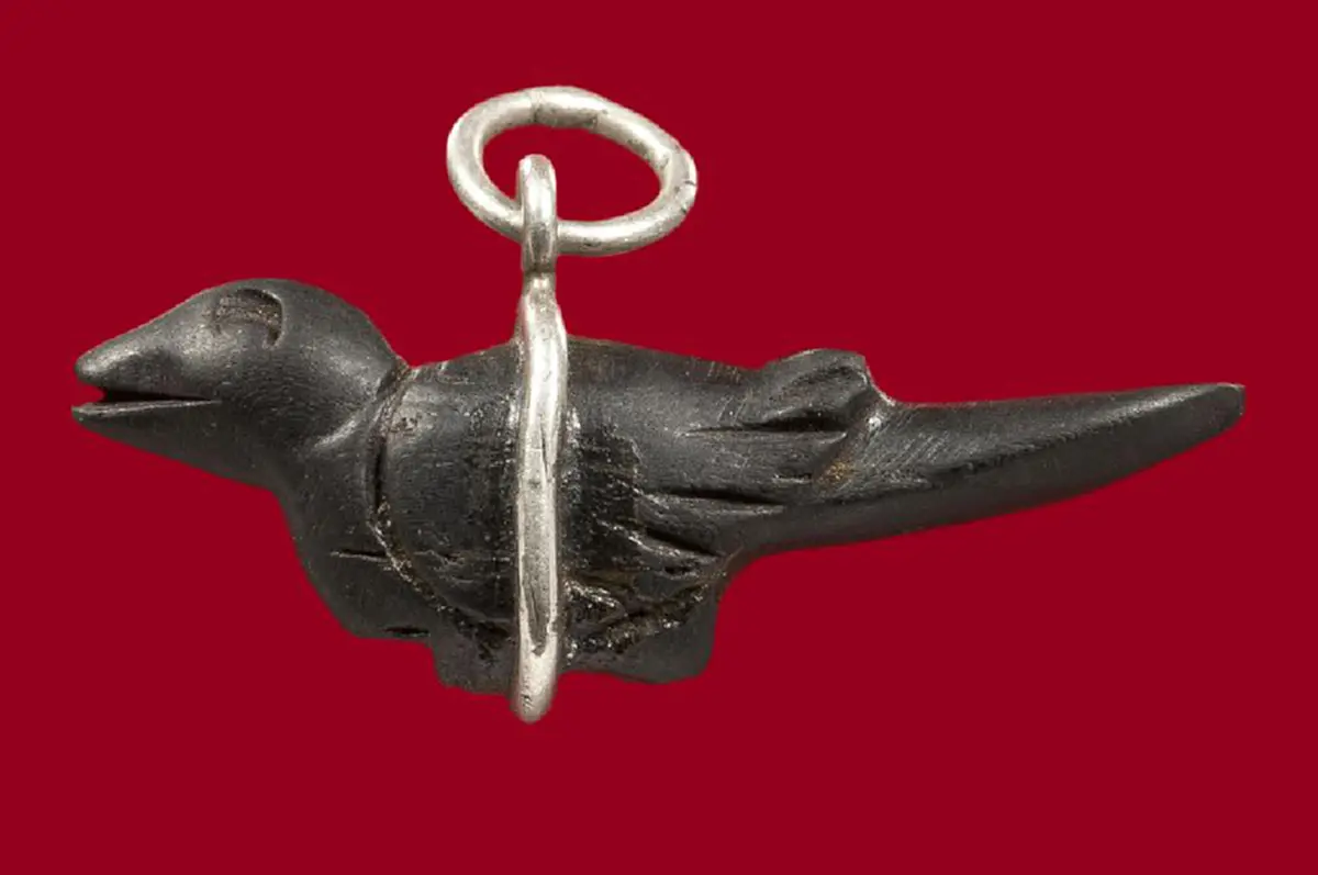 พระอริยเจ้าผู้มีชื่อเสียงสร้างไซดักทรัพย์ เมตตา โชคลาภ "หลวงพ่อเคน วัดเขาอีโต้"ไม่ธรรมดา..บิณฑบาตบนฟ้า..สวดมนต์ลอยสูงจากพื้นเป็นเมตร