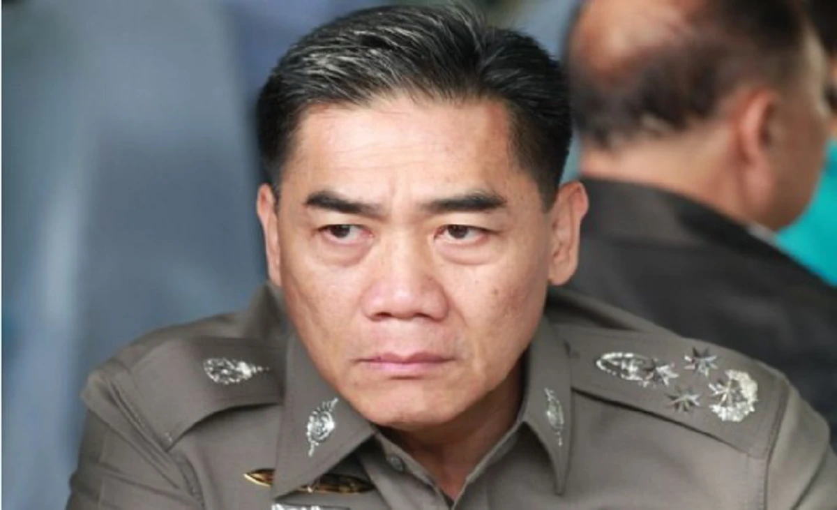 ด่วนที่สุด!! ข่าวซื้อขายเก้าอี้ตร.พ่นพิษ!?! "บิ๊กแป๊ะ" สั่งเด้ง "พล.ต.ท.เทศา" ผบช.ภ.8  ตั้งจเรตำรวจแห่งชาติสอบข้อเท็จจริงใน 15 วัน!??