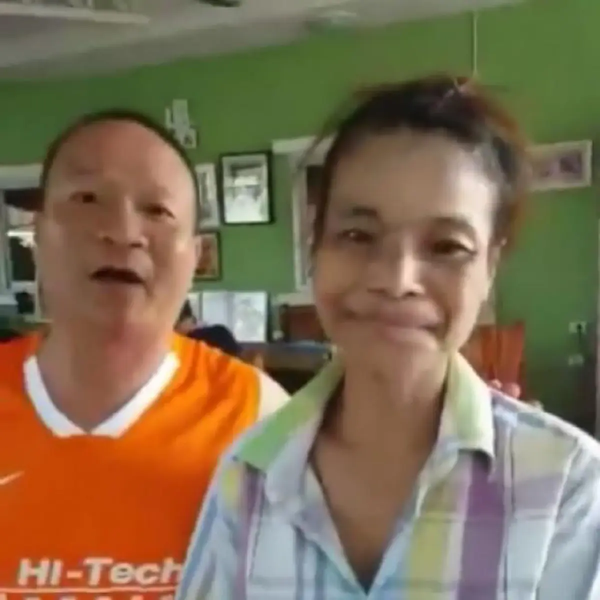 ด้วยรัก...และอาลัย!! "มด" ภรรยา "หม่ำ จ๊กมก" สุดเศร้าสูญเสีย "แวว จ๊กมก" หลังหัวใจล้มเหลวเฉียบพลัน เอ่ยคำพูดซึ้งบอกลาครั้งสุดท้าย!? #R.I.P