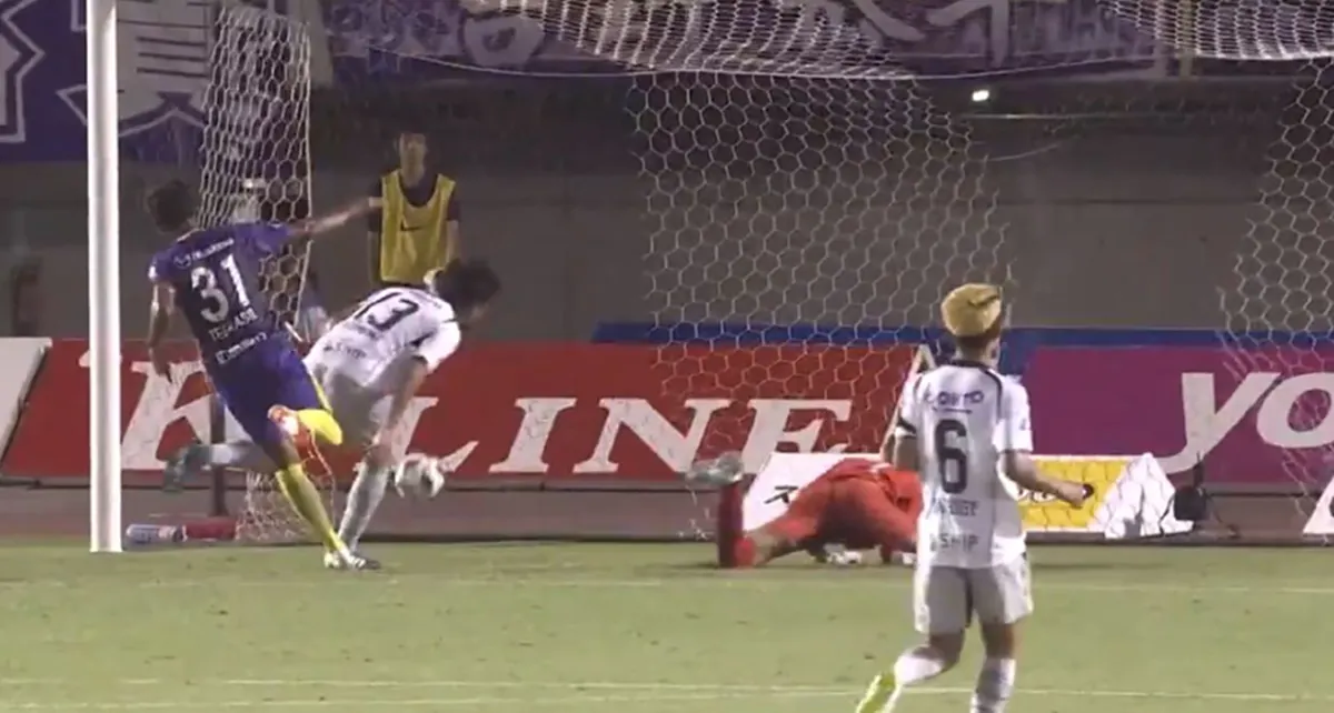 ยิงอย่างเหนือชั้น!! ไปชมประตูสุดสวย"ธีรศิลป์"ซัดปิดกล่อง..คมกริบ!! พา "ซานเฟรซเซ"ถล่มเเหลก4ลูก!! นำจ่าฝูง"เจลีก"!!(คลิป)