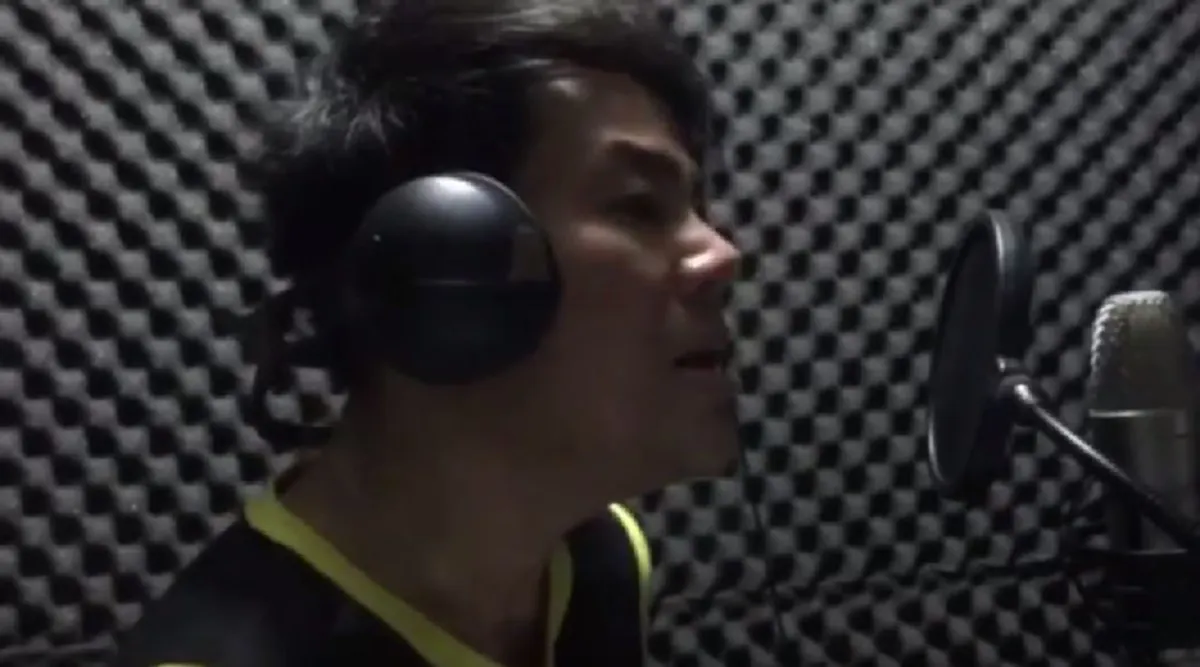 เเชร์ไปให้ถึงคนสกลนคร !!  "เพชร สหรัตน์" เเต่งเพลงสุดซึ้งน้ำตาไหล  "ห่วงใยไทสกลฯ" ให้กำลังใจพี่น้องชาว"สกลนคร" ผ่านพ้นวิกฤตมหาอุทกภัย(คลิป)