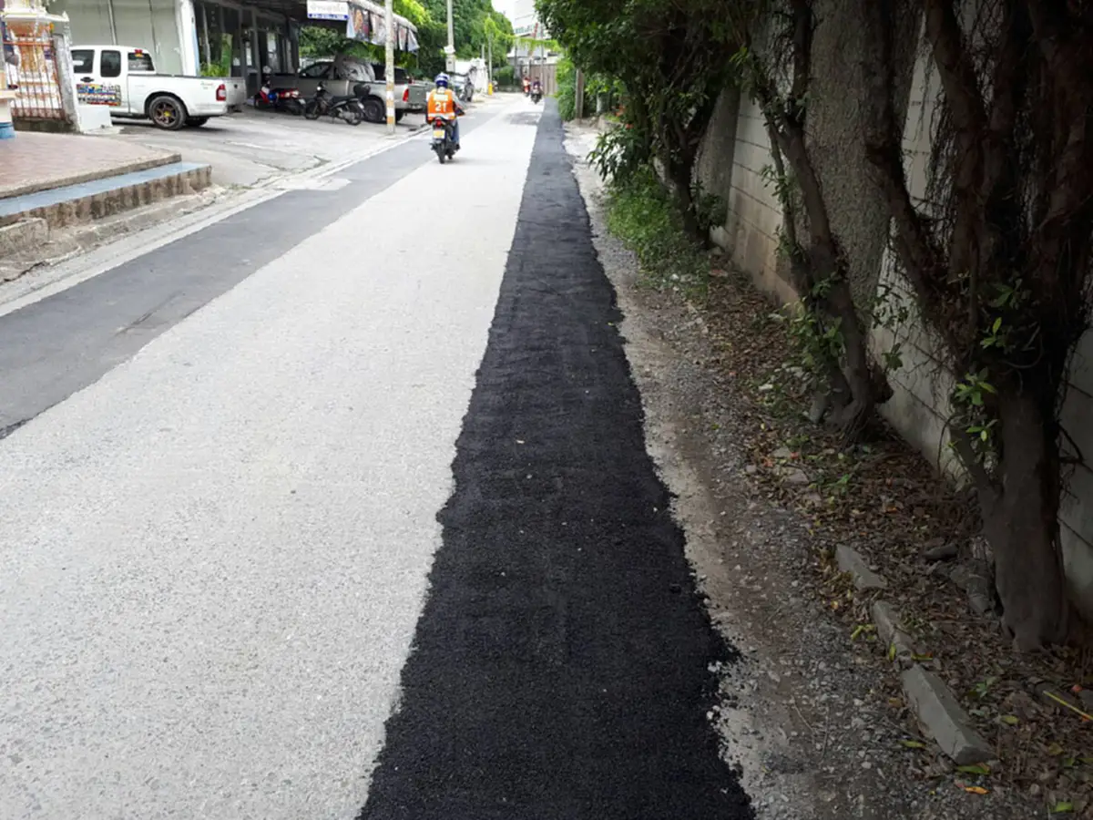 ต้องอย่างนี้สิ!! ชาวบ้านลาดพร้าว 101 ร้องทุกข์หน่วยงานขุดท่อประปาทำถนนสุดเละ ผลล่าสุดหลัง "ทีนิวส์" นำเสนอข่าวเปลี่ยนสภาพดีขึ้นทันตาเห็น??