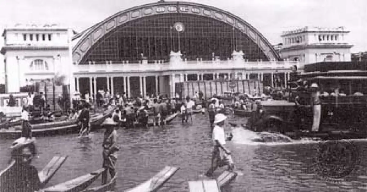 จากกทม.ถึงสกลฯ!! ย้อนรอยเหตุการณ์อุทกภัยครั้งประวัติศาสตร์ของกรุงเทพมหานคร