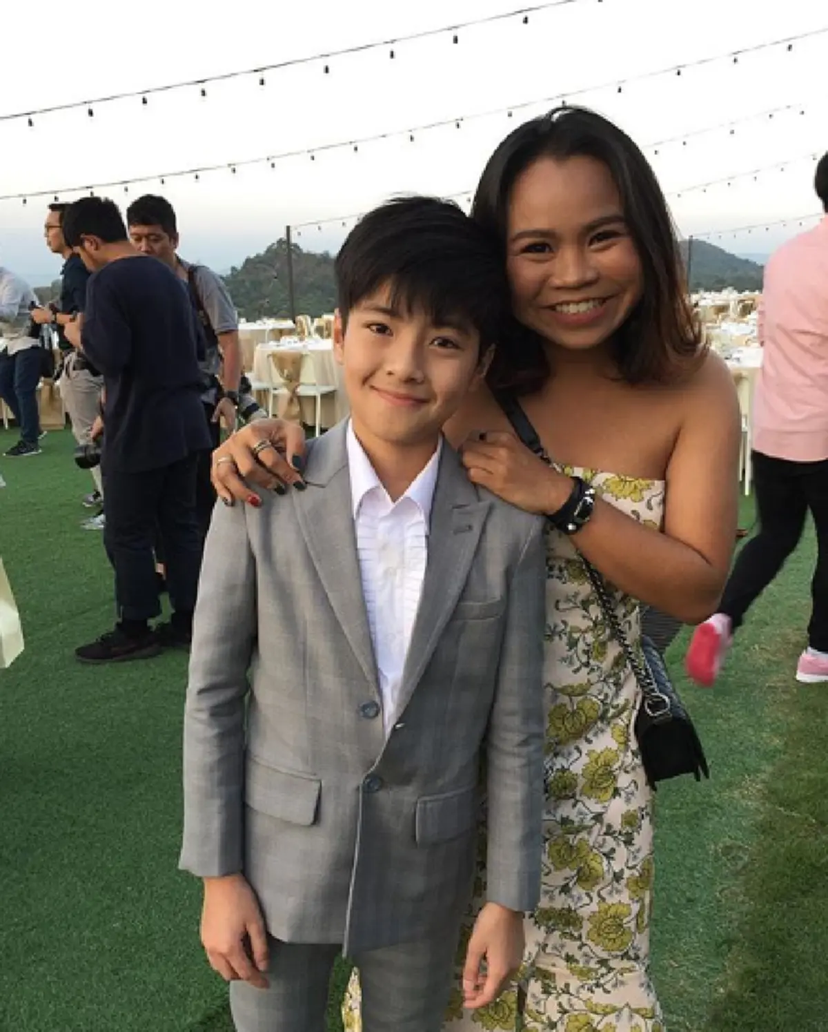 จำเธอได้มั้ย!!! "พี่ละม่อม..ไข่ตุ้ม" สาวใช้ของลำยอง ล่าสุดฉลองวันเกิดในวัย 30 เปลี่ยนไปเป็นคนละคน หุ่นเซี๊ยะ..เซ็กซี่ขยี้ใจมาก!?