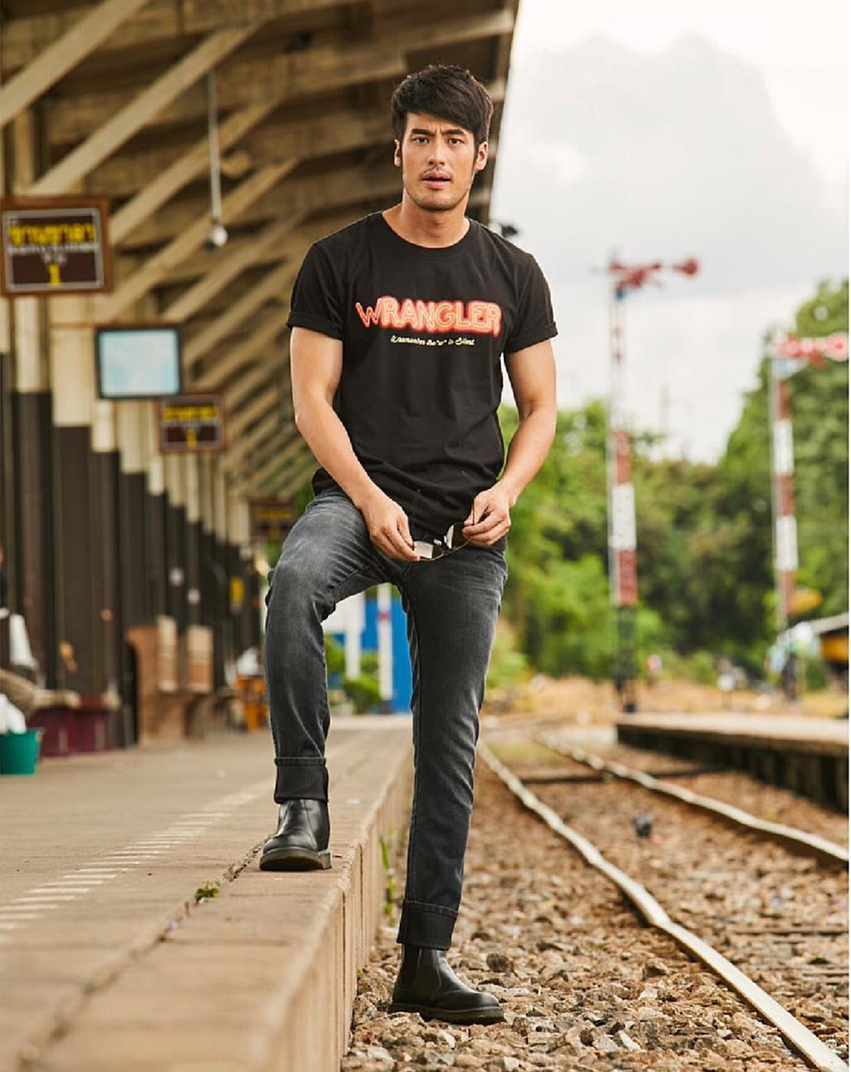 โดนเข้าแล้ว!! "เจมส์ จิรายุ" ไม่ขอทน ขุดภาพ "บอย ปกรณ์" แฉกลับ งานนี้แฟนคลับเตรียมเลือกข้างได้เลย!?