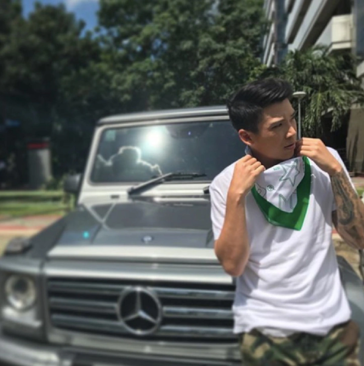 ทั้งประเทศไม่เคยรู้!! 10 เรื่องจริงของ “ป๊อก ภัสสรกรณ์” พระเอกในชีวิตจริงของ “มาร์กี้” กับเรื่องที่คุณ ไม่เคยรู้มาก่อน !! (มีคลิป)