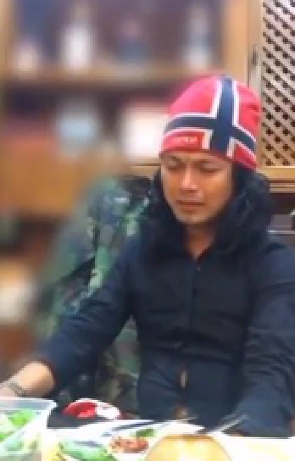 ดราม่าเลือด "โลโซ" สะใภ้โพสต์รูป "แม่แท้ๆเสก โลโซ" ถูกห้ามเยี่ยมลูกชายได้แต่มองผ่านช่องประตู!