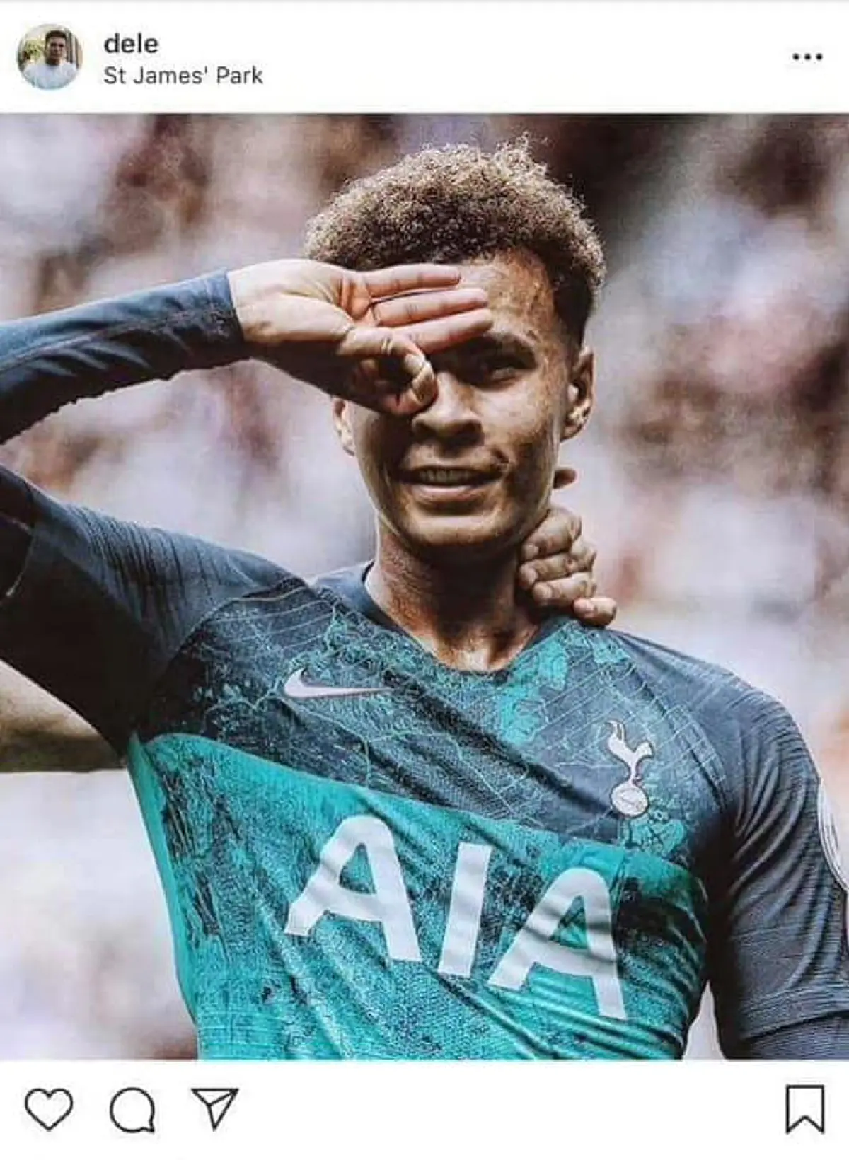 รวมคลิป "ทักษิณ" ทำท่าฮิต "เดเล่ชาเลนจ์" ร่วมกับลูก