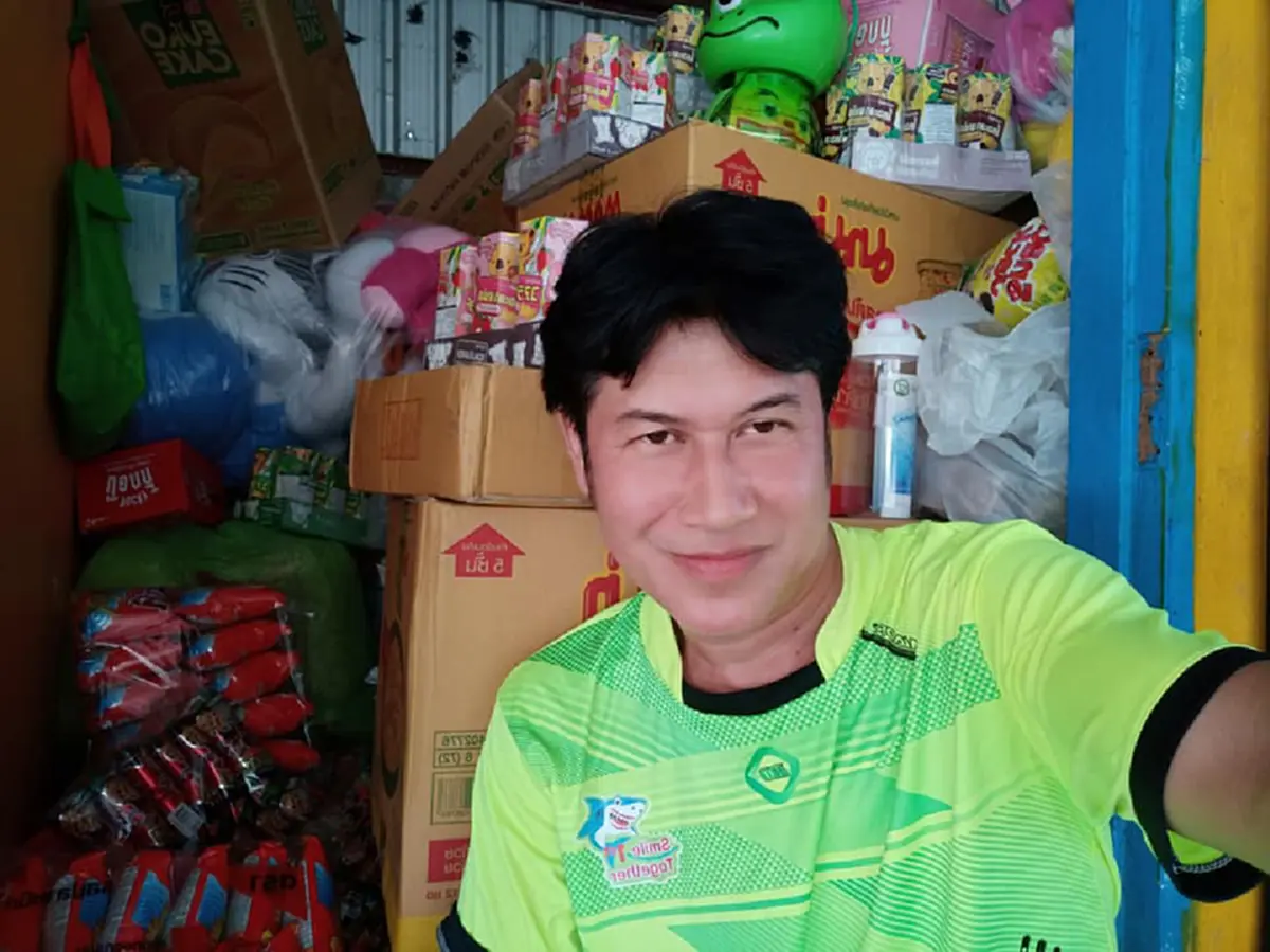 เชษฐ์ สไมล์ฯ ชายผู้ยึดความพอเพียง ห้องนอนสมถะเรียบง่าย เพราะวันหนึ่งๆต้องไปช่วยหลายชีวิต