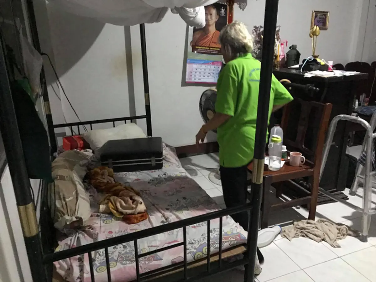 หนุ่มเล่าประสบการณ์ ช่วยเหลือคุณยายและลูก ให้ถึงบ้านอย่างปลอดภัย