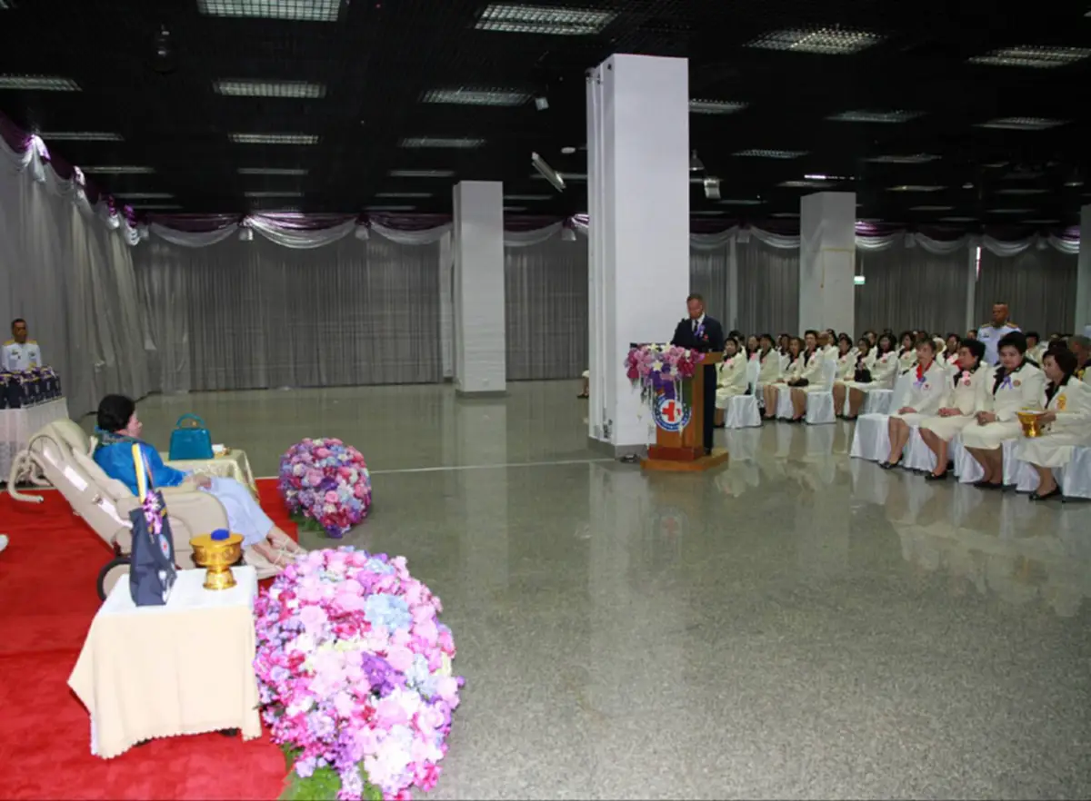 พระองค์เจ้าโสมสวลีฯเสด็จให้อาสากาชาดนำของเยี่ยมผู้ป่วย-พระภิกษุอาพาธ