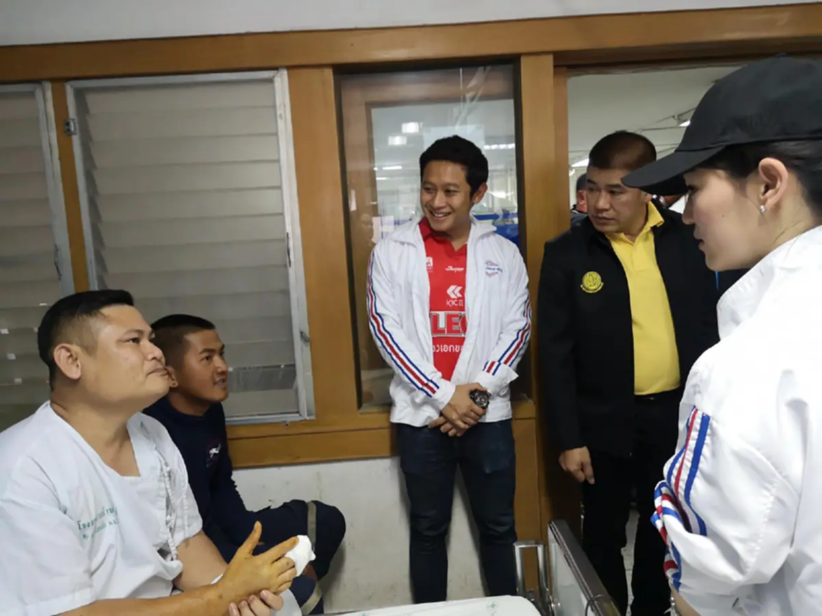&quot;มาดามเดียร์&quot; ชวน ปชช.-ผู้เชี่ยวชาญเสนอแนวทาง แก้ปัญหาน้ำท่วมอย่างยั่งยืน เผยเรื่องประทับใจ หลังลุยช่วยน้ำท่วม