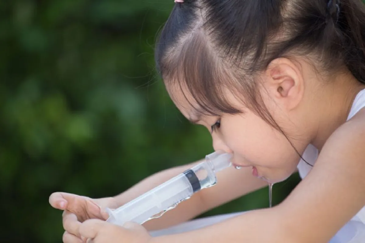 หลายคนไม่เคยรู้!! 7 ประโยชน์ของ "น้ำเกลือ" ไม่ได้มีดีแค่ล้างแผล อ่านแล้วไขข้อข้องใจเต็มๆ จนต้องแชร์เก็บไว้ทำ!??