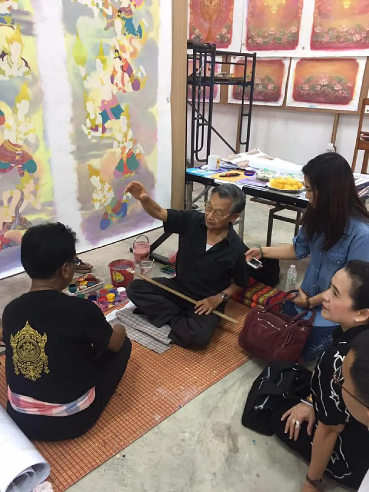 “ผมขอถวายงานพระองค์เป็นครั้งสุดท้าย”!!!“ชวน หลีกภัย”ร่วมเป็นจิตอาสาเขียนภาพจิตรกรรมฉากบังเพลิง “ดร.รัชดา”เผย“ลุงชวน”ทำมานานแล้ว?!?